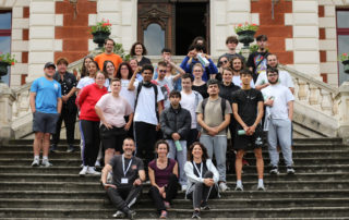 Organiser une manifestation sportive avec des jeunes (16 – 26 ans) et des employeurs présente de nombreux intérêts